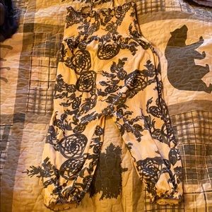 Little girls overalls size 5.